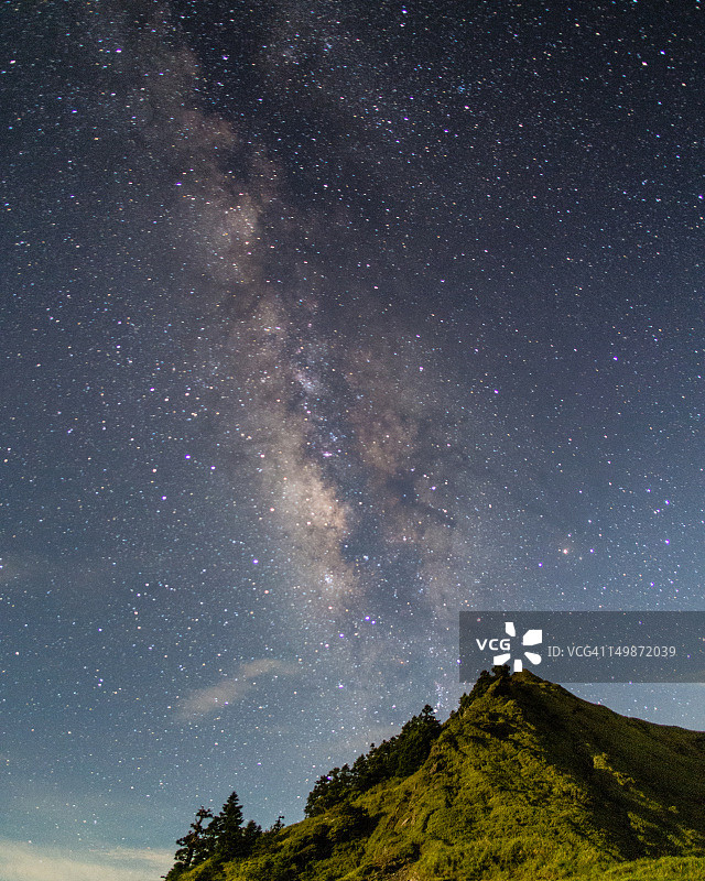 石门山与银河图片素材