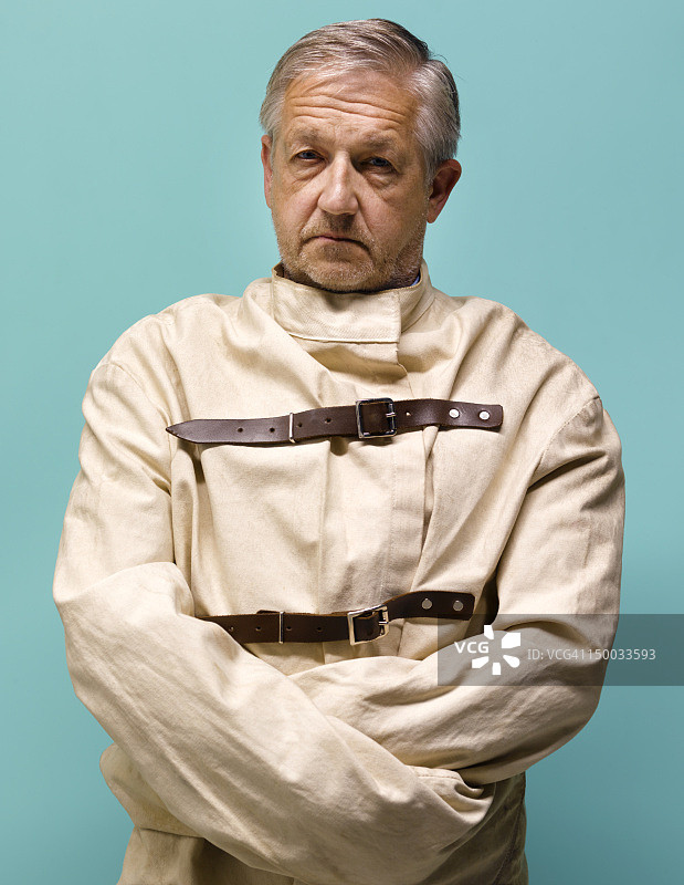 穿着紧身衣的老年男人图片素材