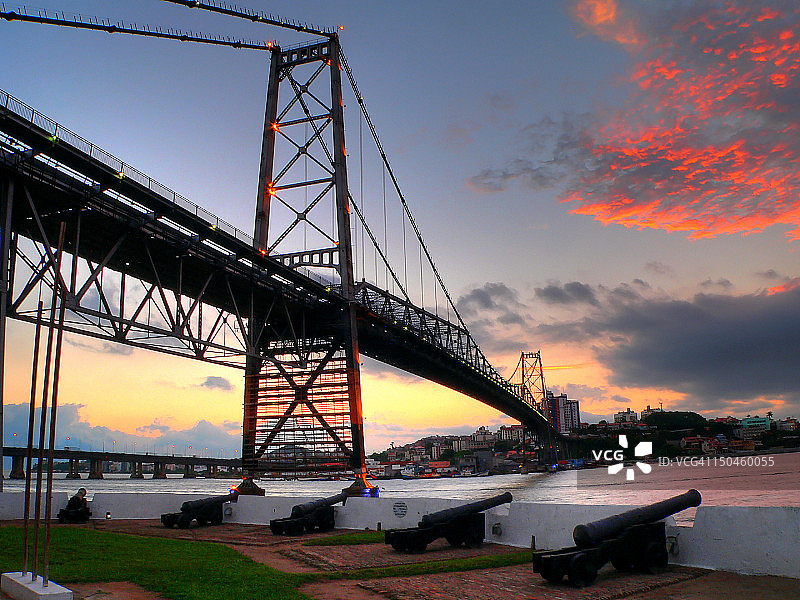 埃尔西利乌·卢斯桥图片素材