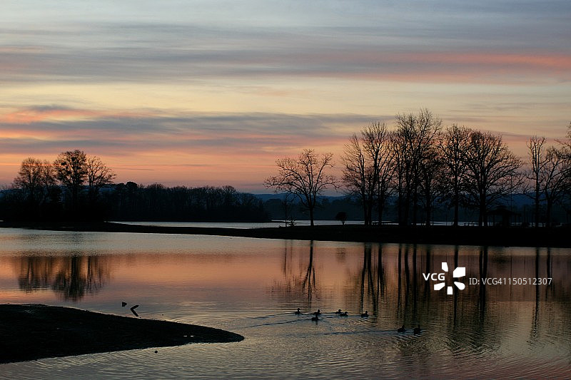 汉密尔顿湖日出图片素材