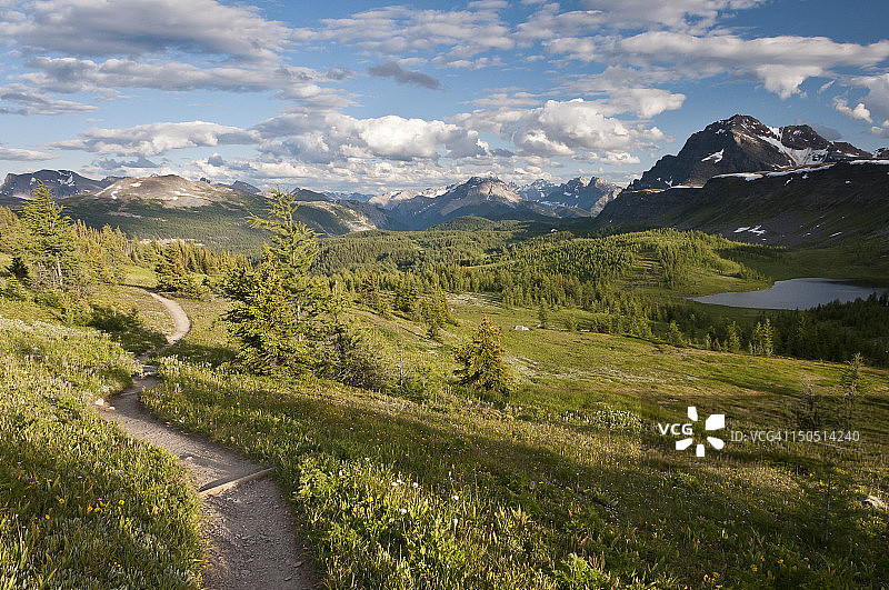 在希利山口流连图片素材