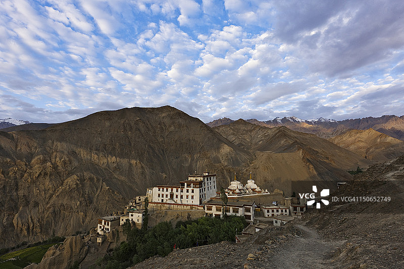 黎明时分的拉马尤鲁寺图片素材