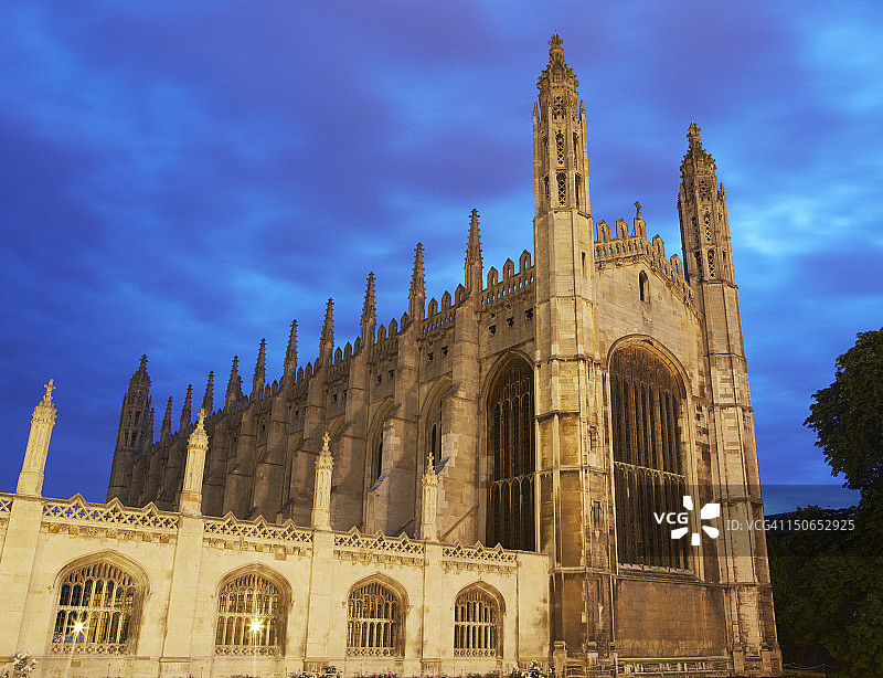 黄昏时分的国王学院教堂图片素材