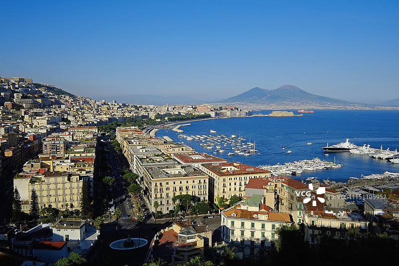 意大利卡帕尼亚那不勒斯城市风光图片素材