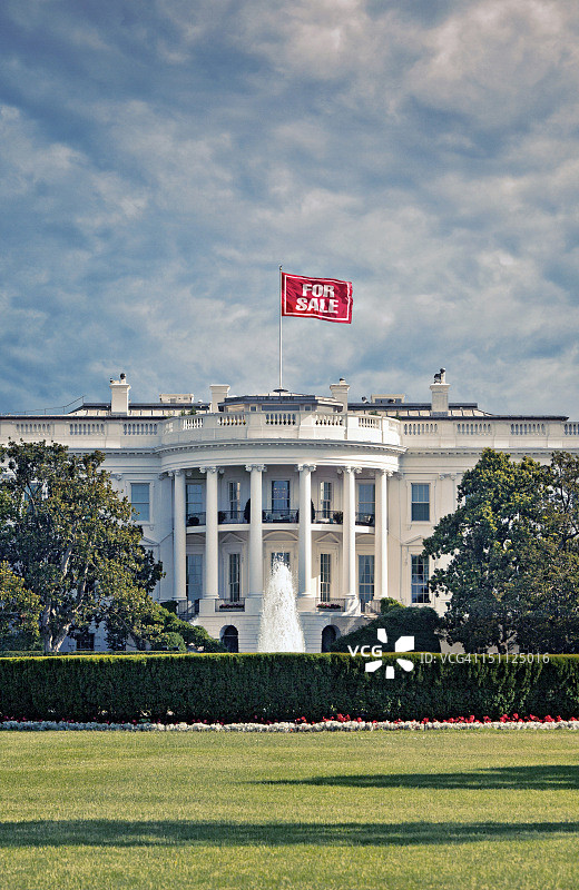 白宫上方的出售标志图片素材