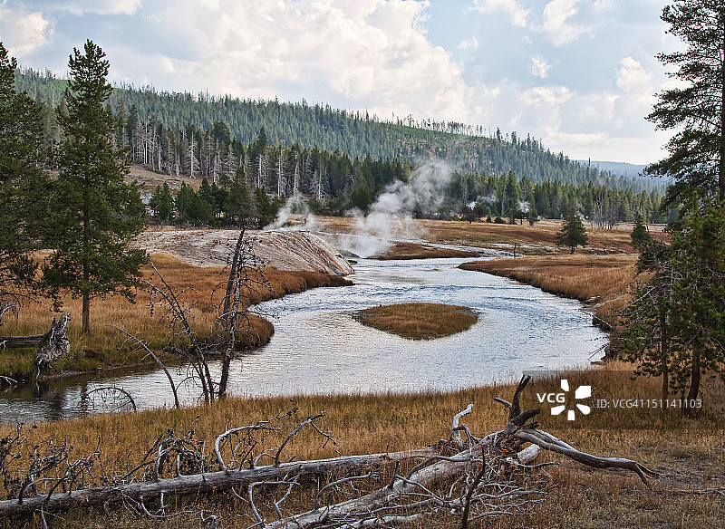 黄石国家公园的火坑河图片素材