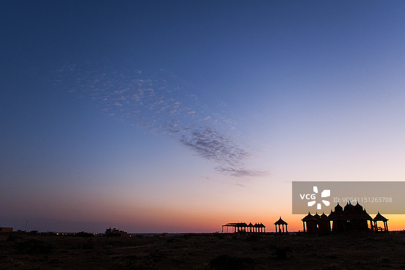 巴达巴格皇家陵墓日出图片素材
