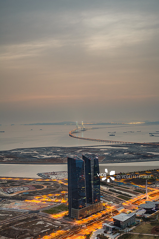 桥梁建筑夜景图片素材