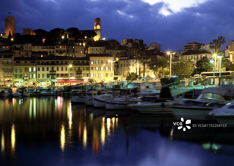 法国蓝色海岸戛纳老港和苏给区图片素材