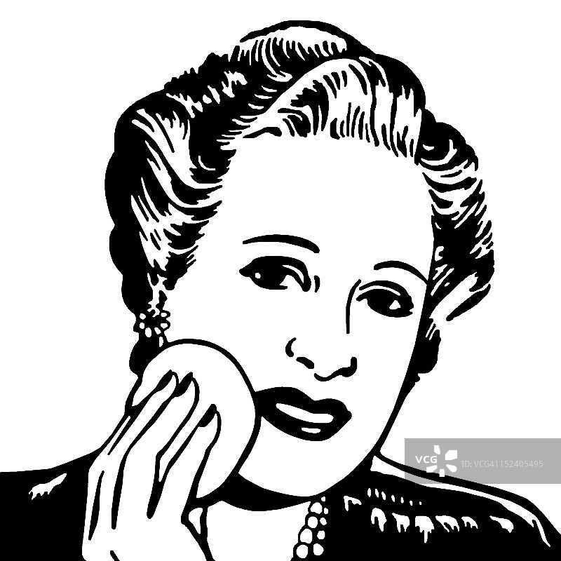 老年妇女擦粉图片素材