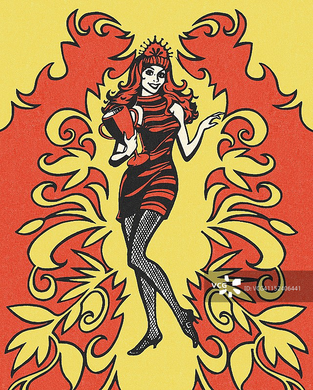 戴着皇冠并举着奖杯的女人图片素材