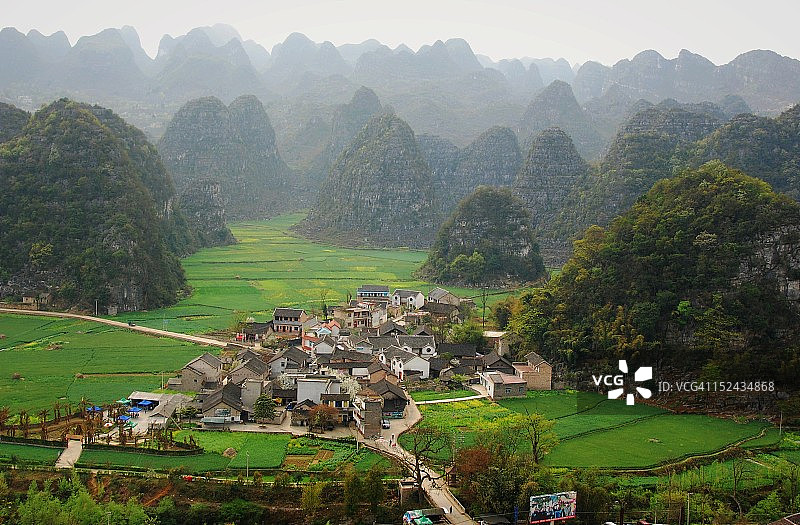 万峰峰林图片素材