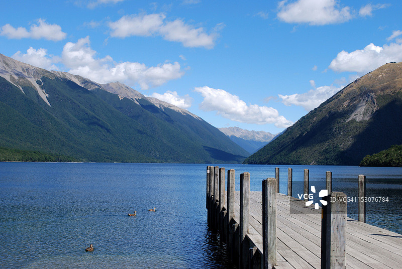 尼尔森湖国家公园罗托伊蒂湖，新西兰图片素材