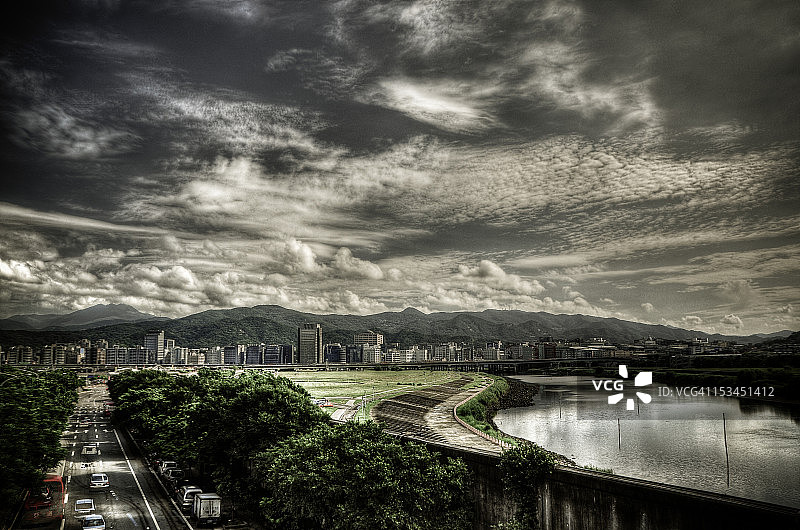 风和云图片素材