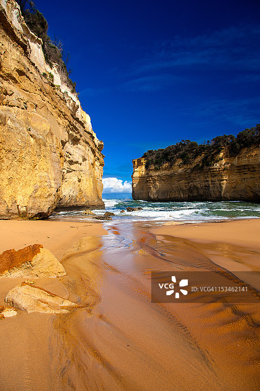 阿德湖峡谷图片素材