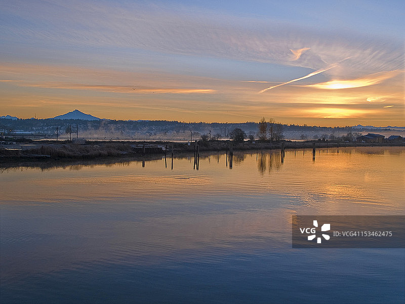 斯诺霍米什河图片素材