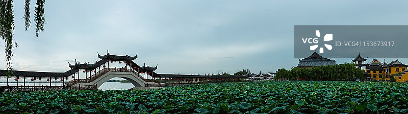 中国廊桥全景图片素材