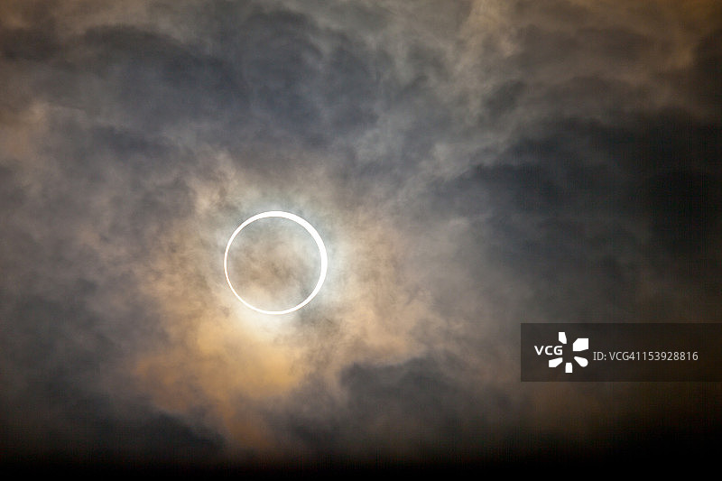 2012年东京日环食图片素材