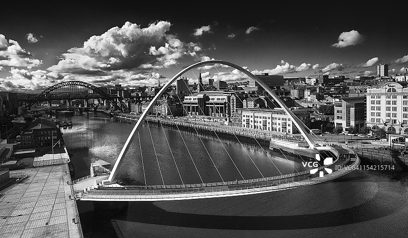 泰恩河畔纽卡斯尔/盖茨黑德码头图片素材