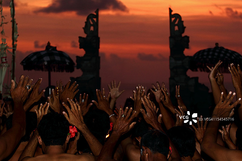 巴厘岛凯恰克舞图片素材