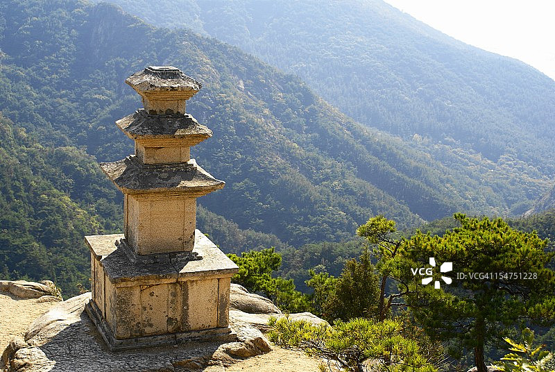 三层宝塔图片素材