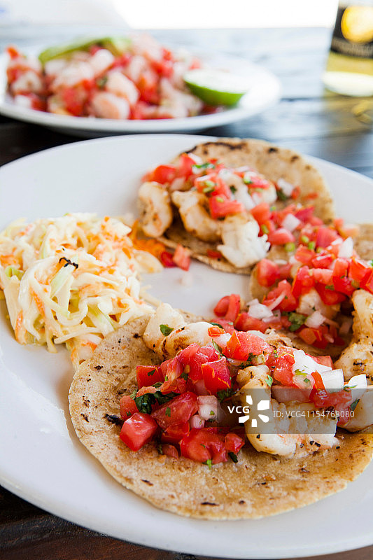 鲜虾软壳玉米饼图片素材