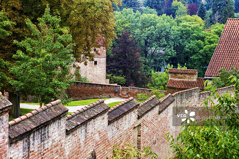 年终走下坡图片素材