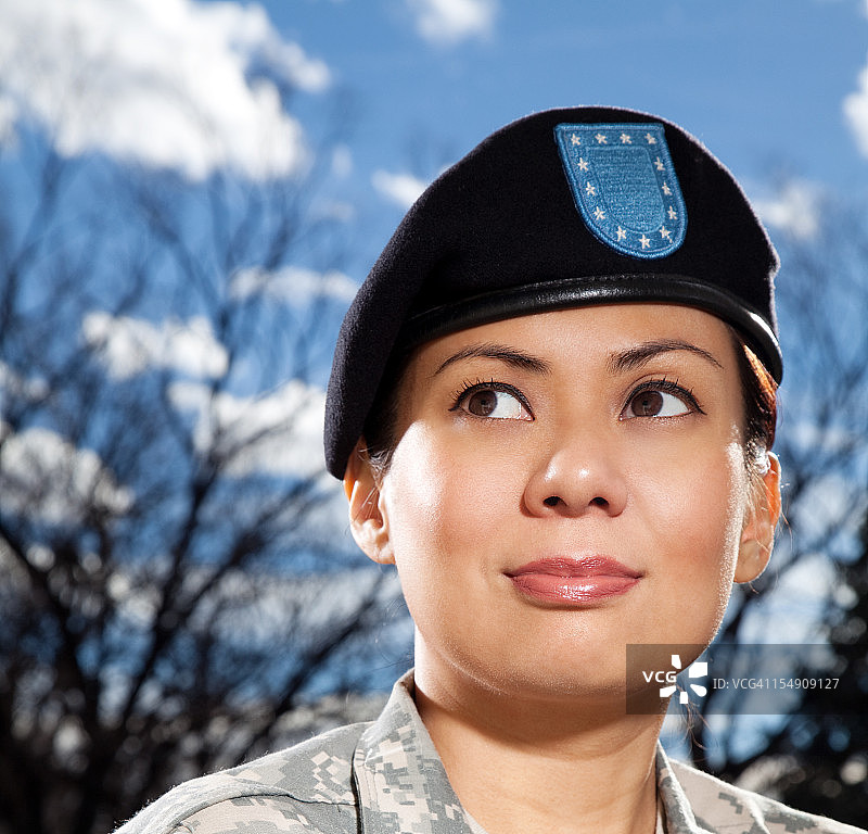 女军人肖像图片素材