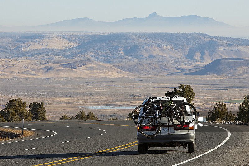 在公路旅行图片素材