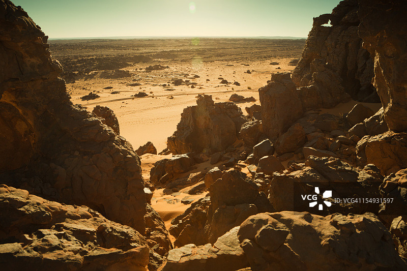 利比亚撒哈拉沙漠的傍晚图片素材