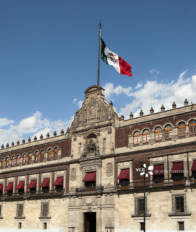 墨西哥城国家宫旗帜图片素材