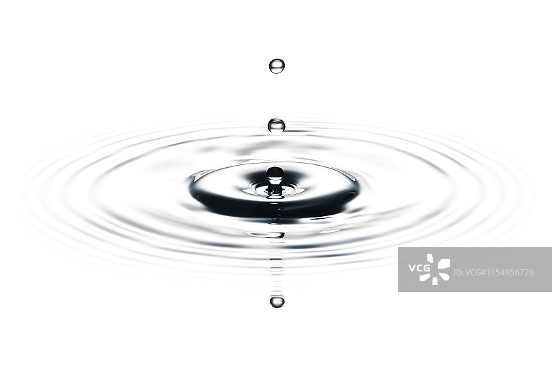 白色背景上的水滴 - 冻结帧运动图片素材