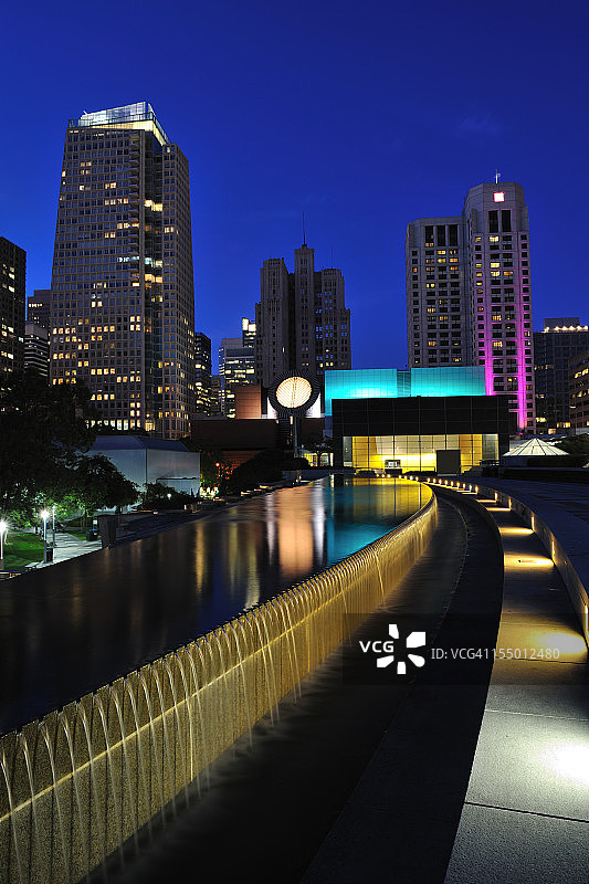 芳草地花园图片素材