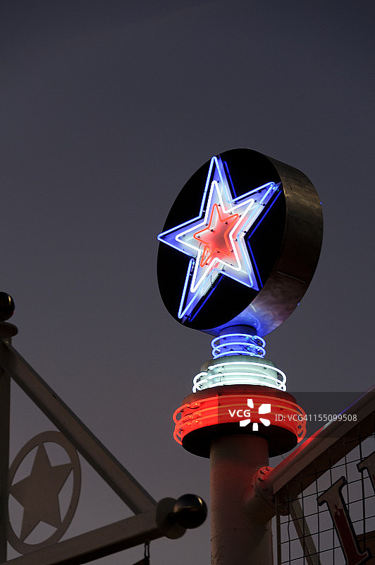 霓虹星星图片素材