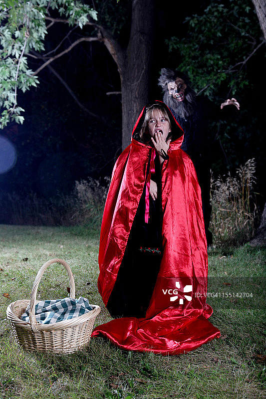 小红帽和大灰狼图片素材