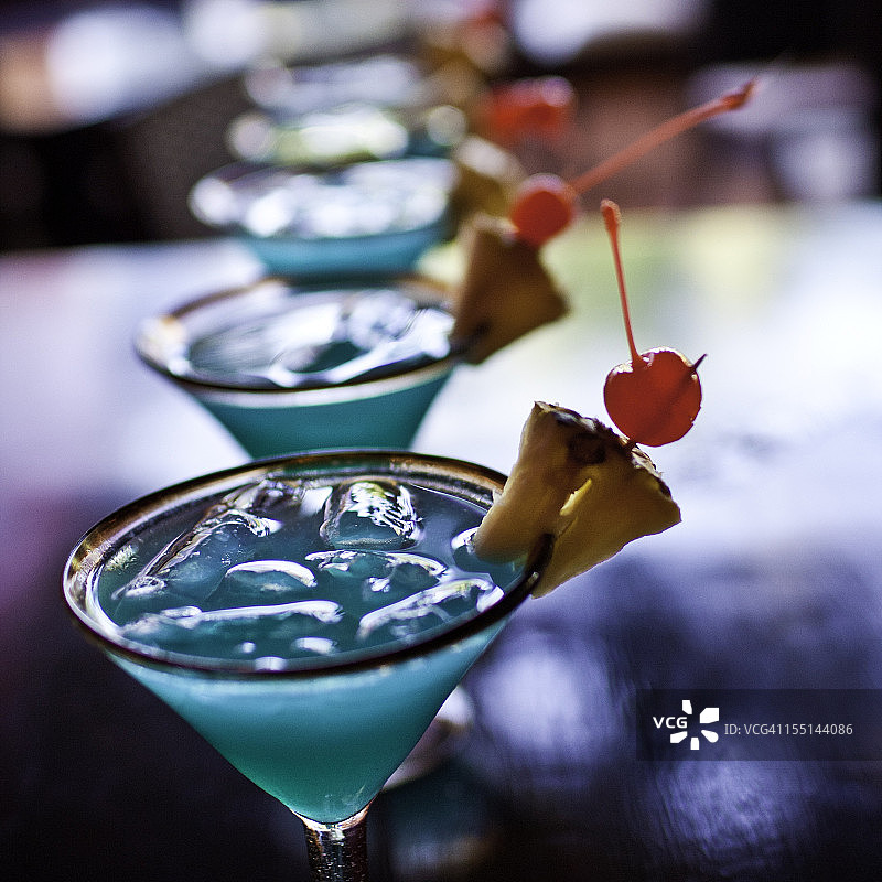 蓝色夏威夷饮品图片素材