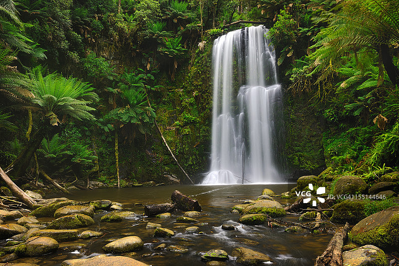澳大利亚博尚瀑布热带雨林瀑布图片素材