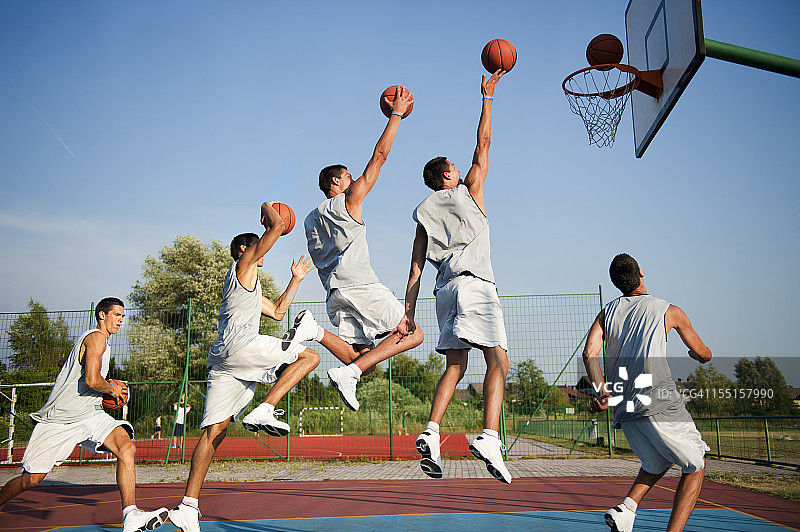 制作篮子的多重图像图片素材