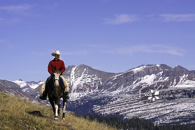 牛仔山地景观图片素材
