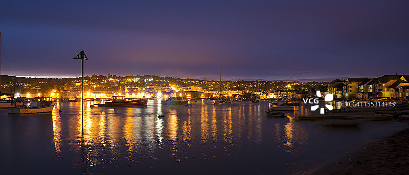 泰恩河夜景图片素材