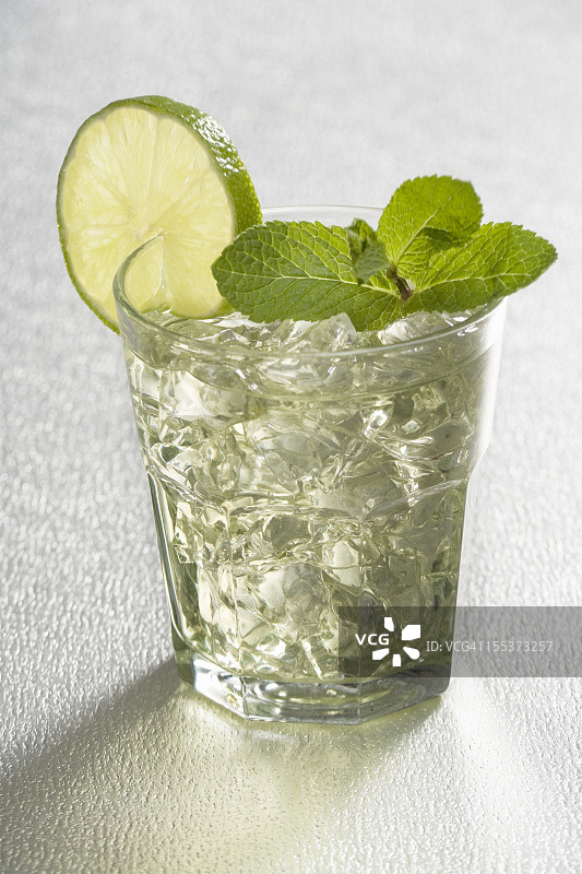 薄荷柠檬水图片素材