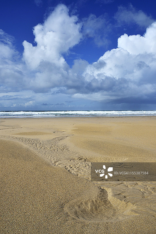 蓝色海滩图片素材