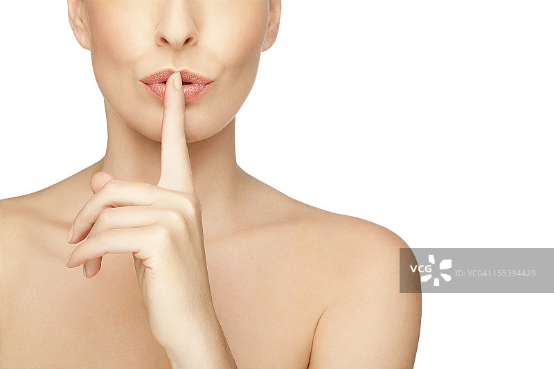 女人在白色背景上要求安静图片素材