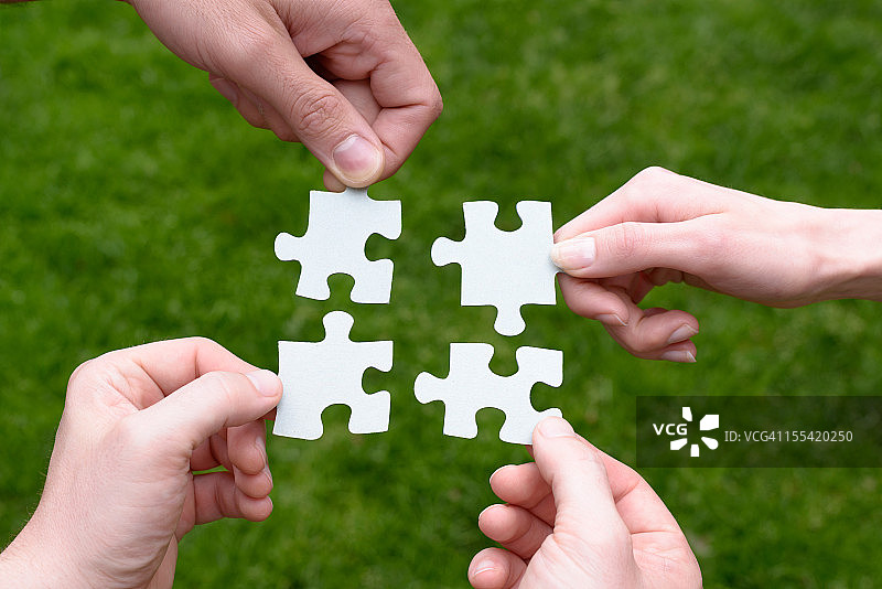 拼图合作概念图片素材