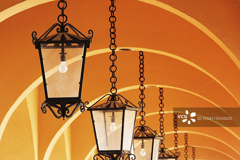 吊灯灯具石膏拱门图片素材