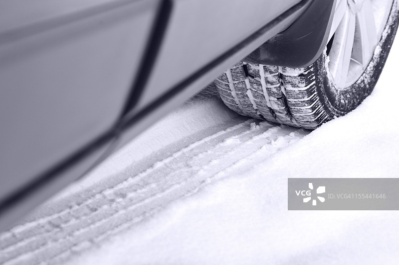 冬季轮胎图片素材
