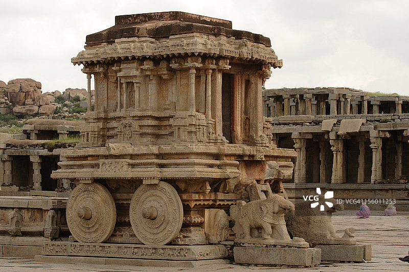 亨比石制战车图片素材