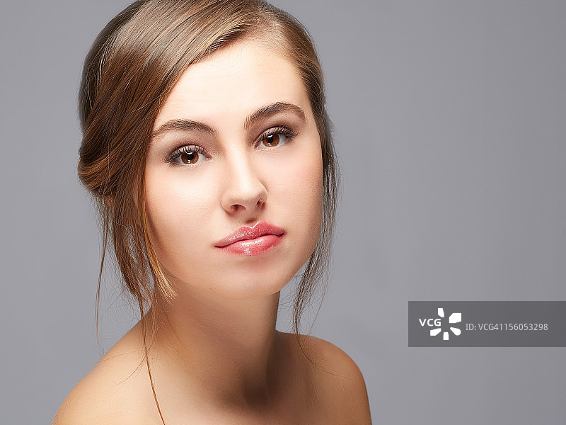 美丽女性头像图片素材