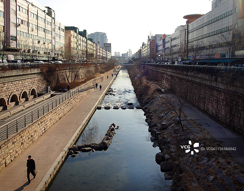 清晨的清溪川图片素材