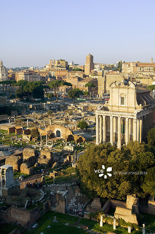 从帕拉蒂诺山丘看帝国广场图片素材